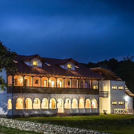 Hanul Vatra Horezu Exterior photo