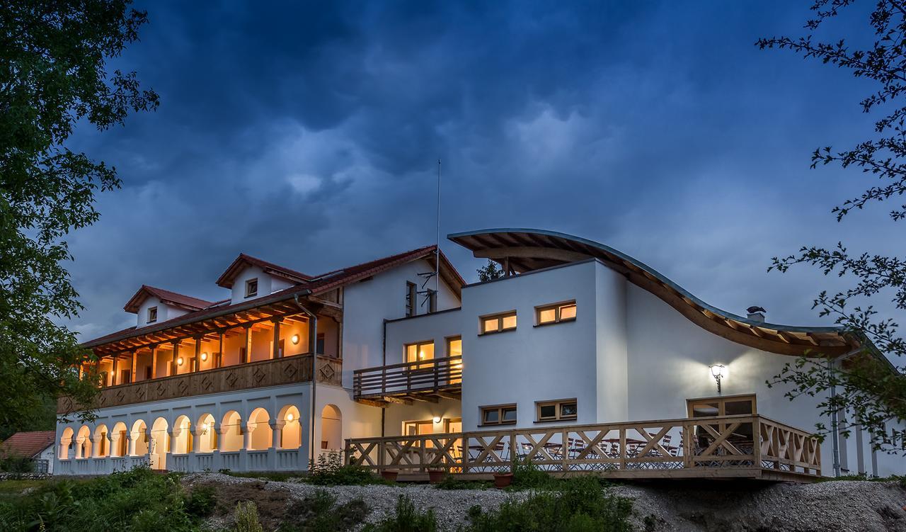Hanul Vatra Horezu Exterior photo